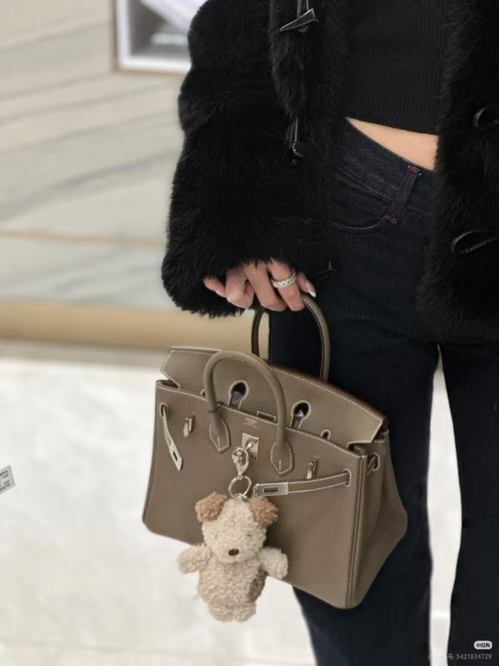 Classic Hermes Bags: A Stylish and Versatile Choice for Elegance